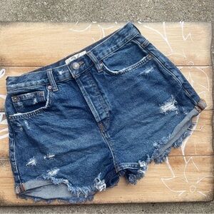 We The Free Distressed Jean Shorts Size 26